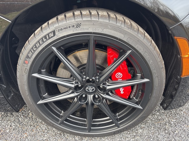 New 2025 Toyota GR86 Coupe