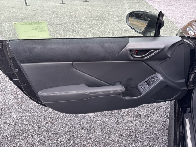 New 2025 Toyota GR86 Coupe