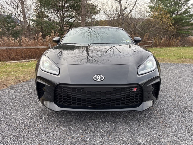 New 2025 Toyota GR86 Coupe