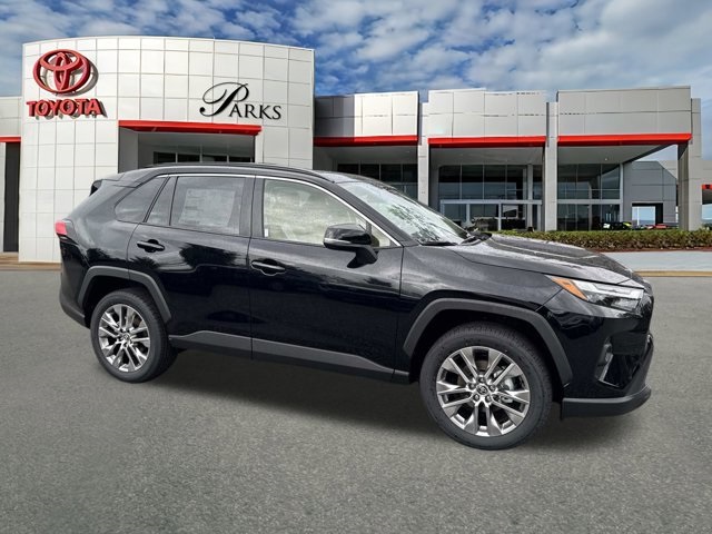 2025 Toyota RAV4 XLE Premium's photo