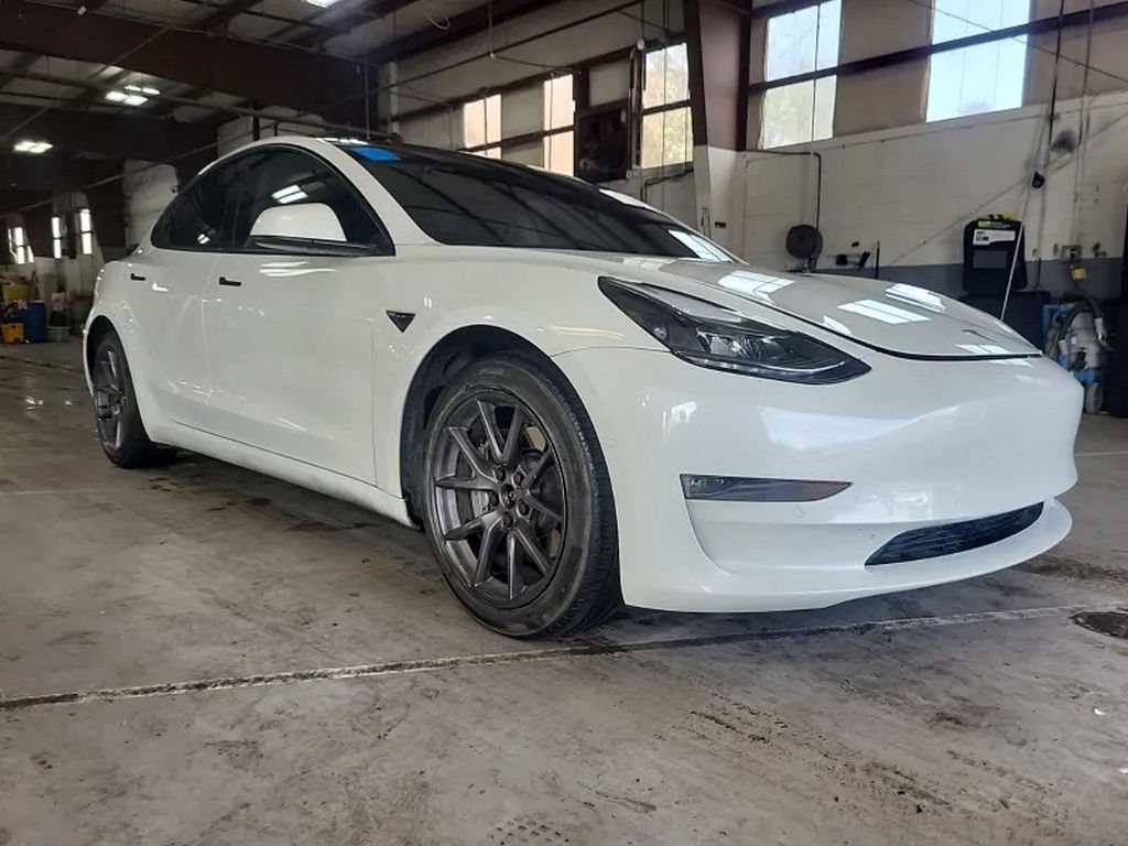 Used 2022 Tesla Model 3 Long Range with VIN 5YJ3E1EB9NF175063 for sale in Cleveland, OH