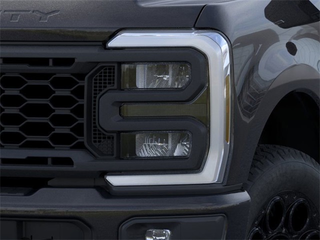2025 Agate Black Metallic Ford Super Duty F-250 SRW Lariat 4X4 Truck
