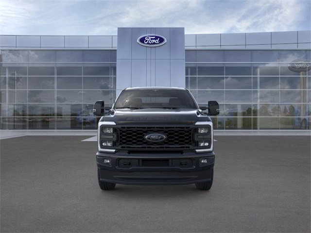 2025 Agate Black Metallic Ford Super Duty F-250 SRW Lariat 4X4 Truck
