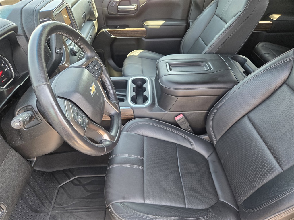 2019 Chevrolet Silverado 1500 High Country photo 11