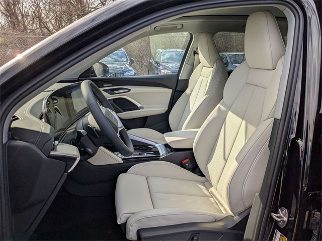 new 2025 Audi Q5 car, priced at $59,525