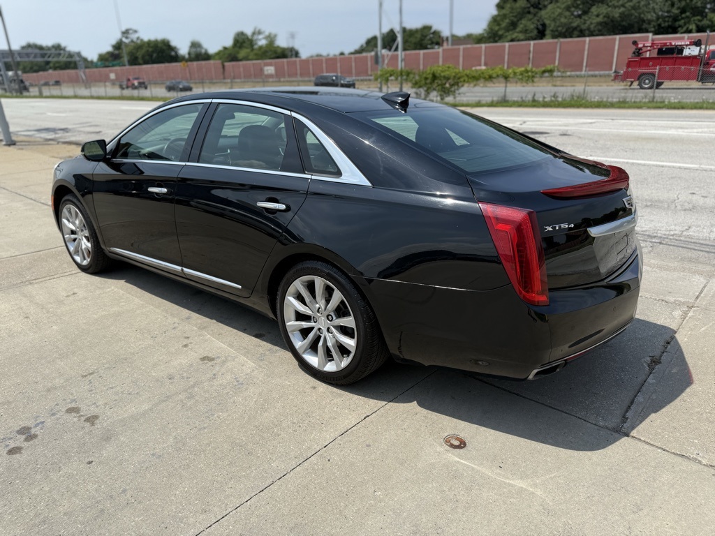 Used 2016 Cadillac XTS 4dr Car