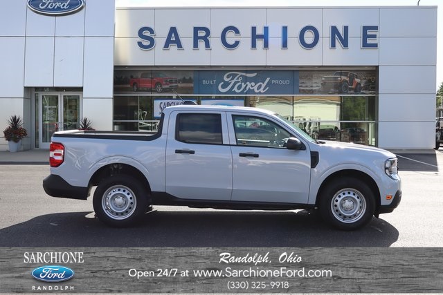 new 2025 Ford Maverick car, priced at $29,229