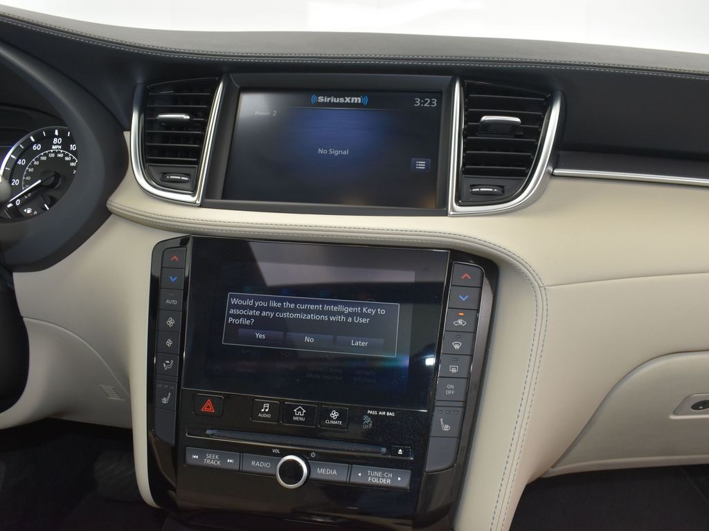 2022 Black Obsidian Infiniti QX50 LUXE FWD SUV