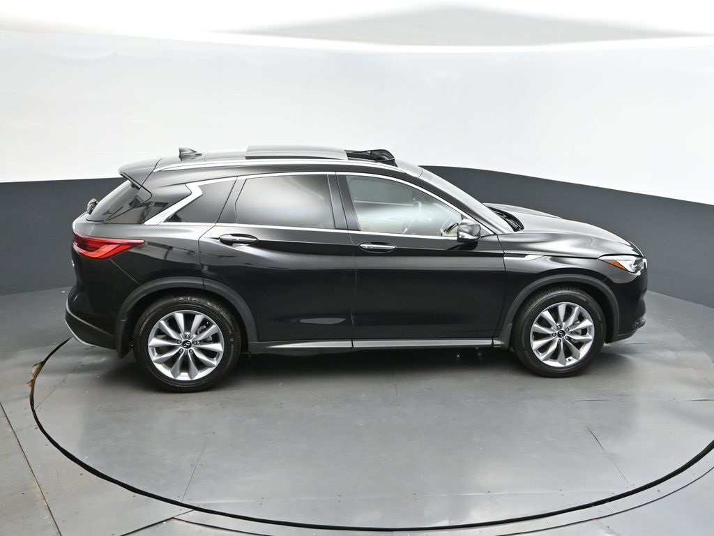 2022 Black Obsidian Infiniti QX50 LUXE FWD SUV