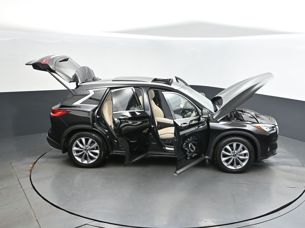 2022 Black Obsidian Infiniti QX50 LUXE FWD SUV
