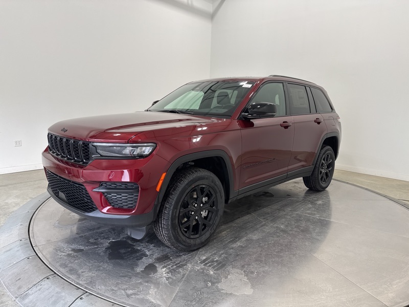 2025 Jeep Grand Cherokee Altitude X photo 2
