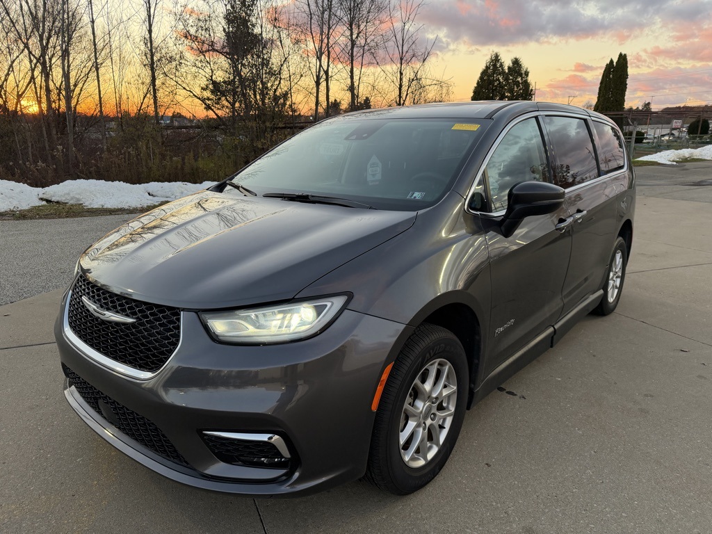 used 2023 Chrysler Pacifica car, priced at $57,903