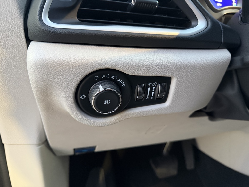 used 2023 Chrysler Pacifica car, priced at $55,903