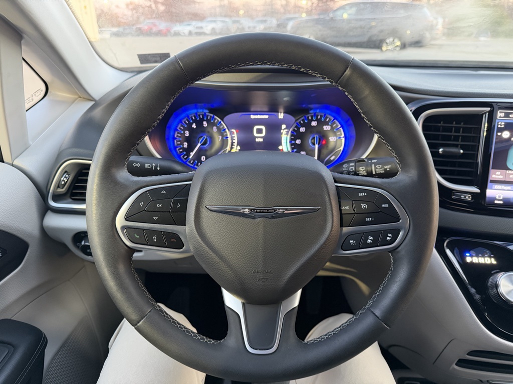 used 2023 Chrysler Pacifica car, priced at $55,903