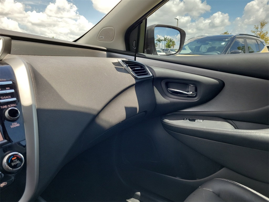 2022 Boulder Gray Pearl Nissan Murano SL FWD SUV