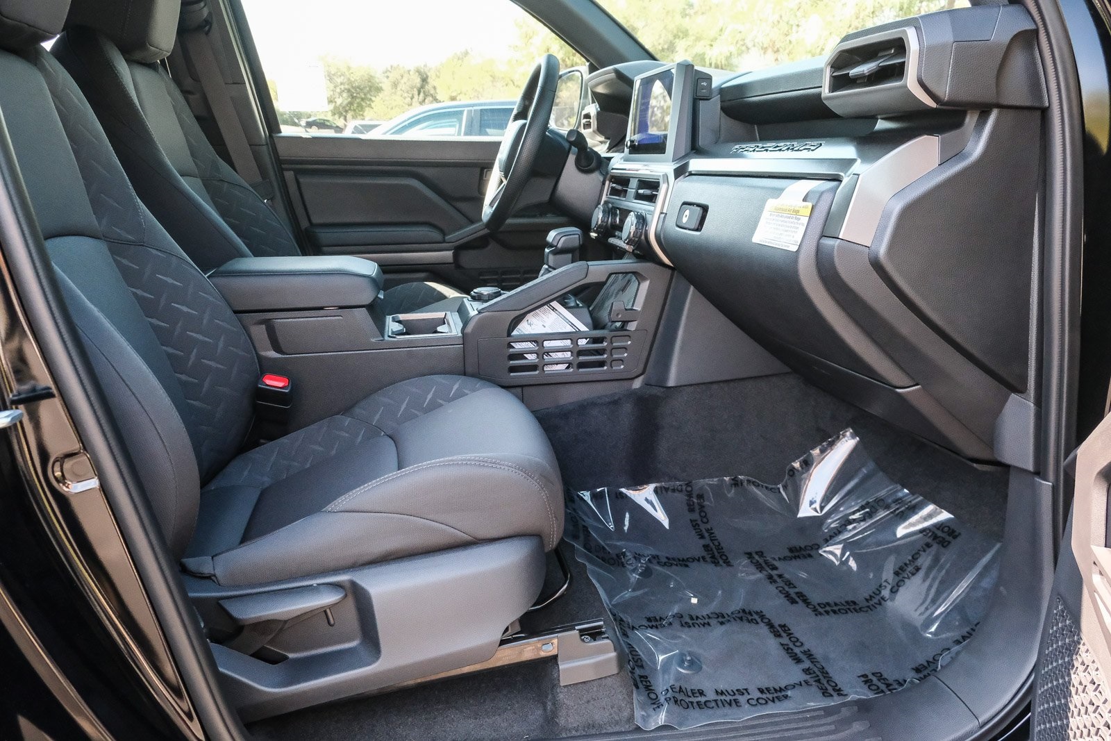 2025 Toyota Tacoma SR5 Double Cab photo 17
