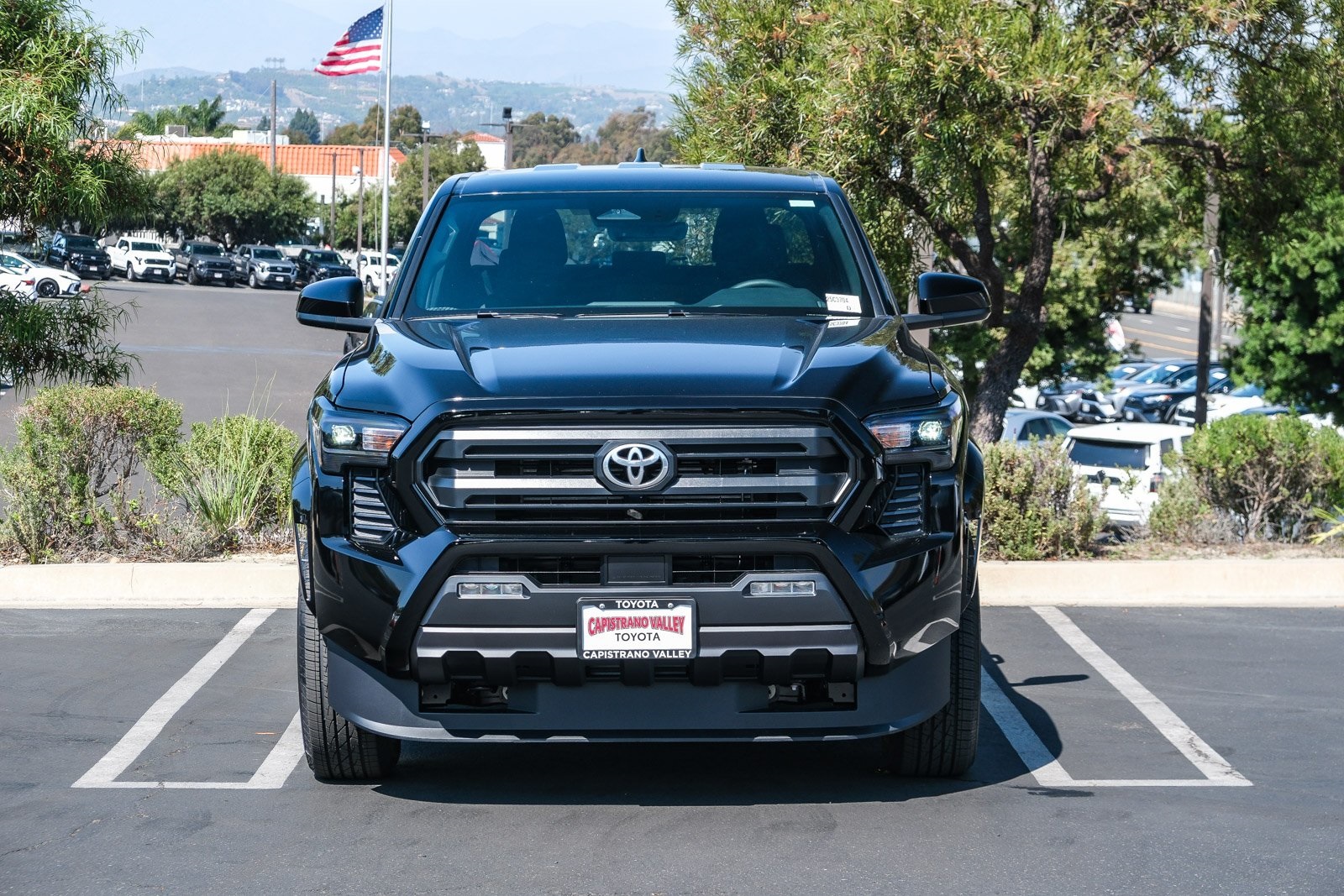 2025 Toyota Tacoma SR5 Double Cab photo 2