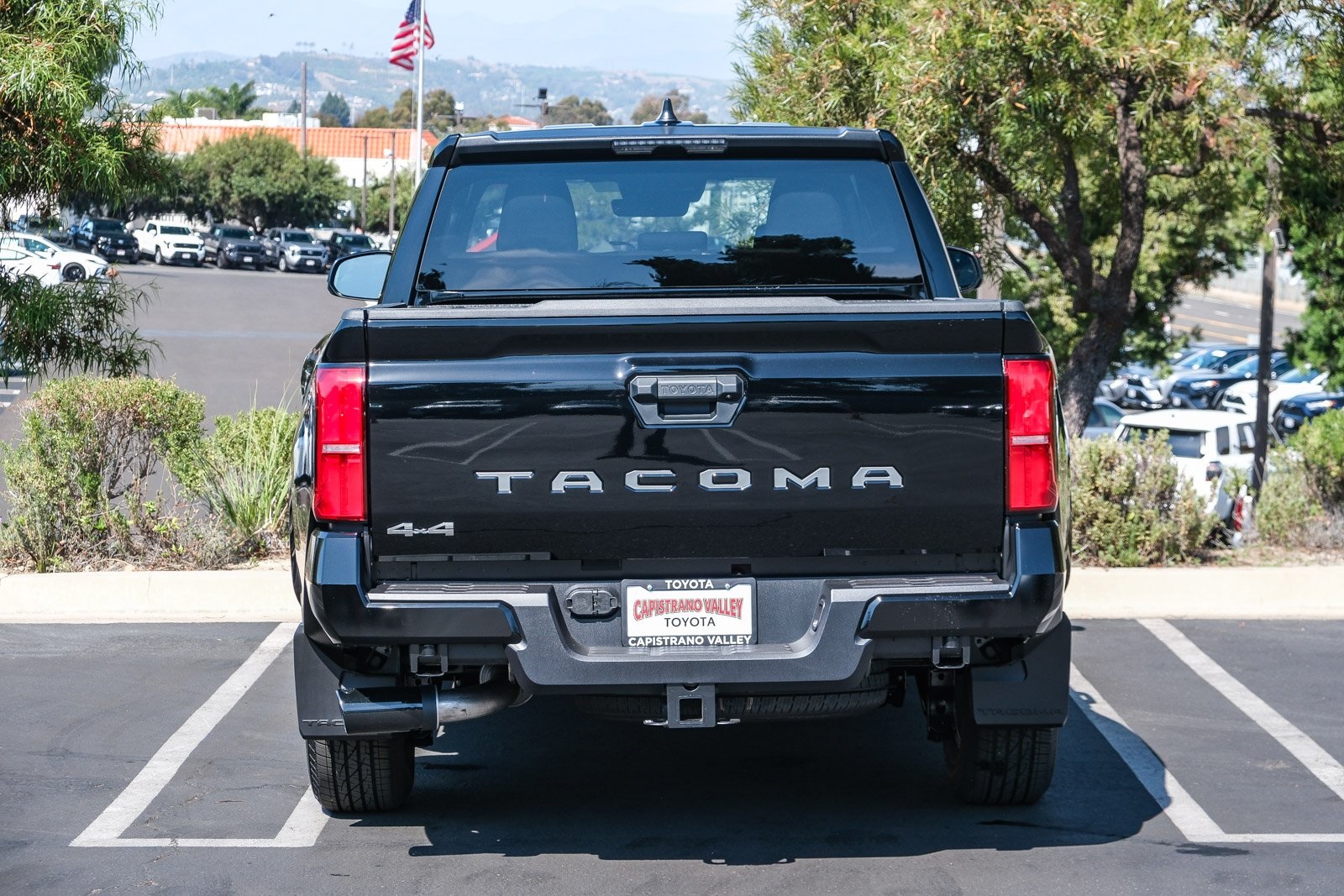 2025 Toyota Tacoma SR5 Double Cab photo 9