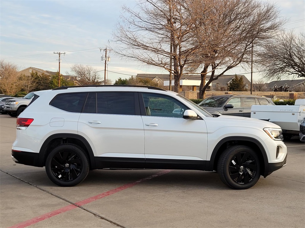 new 2026 Volkswagen Atlas car, priced at $44,220