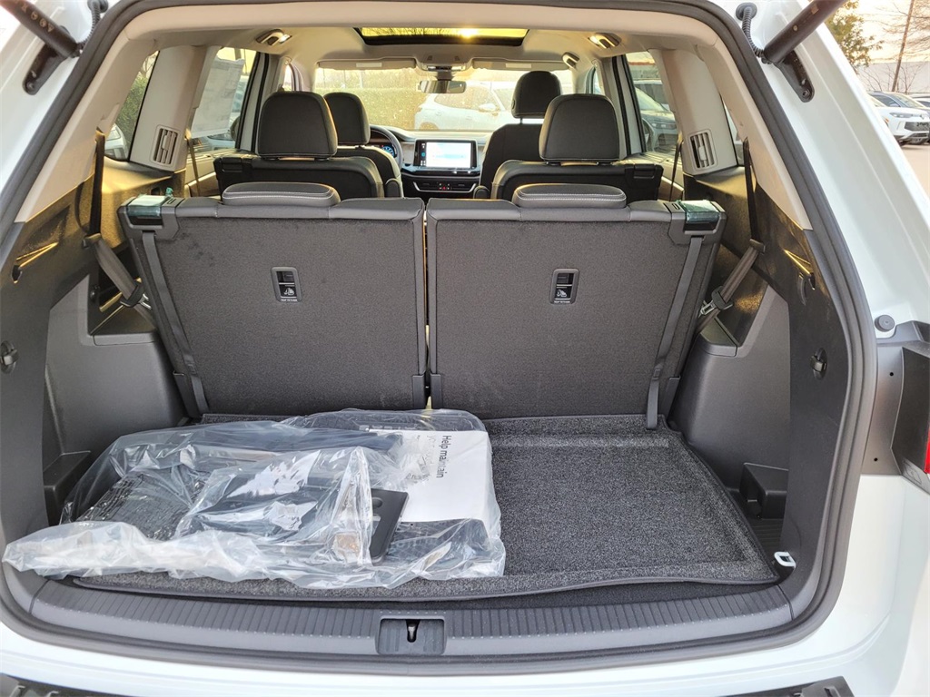 new 2026 Volkswagen Atlas car, priced at $44,220