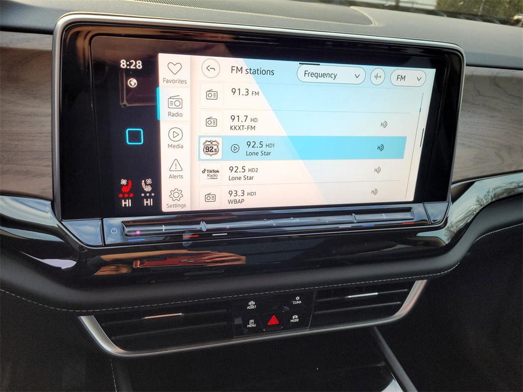 new 2026 Volkswagen Atlas car, priced at $44,220