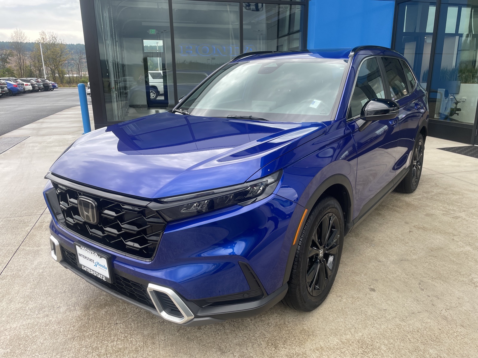2024 Honda CR-V Sport Touring's photo