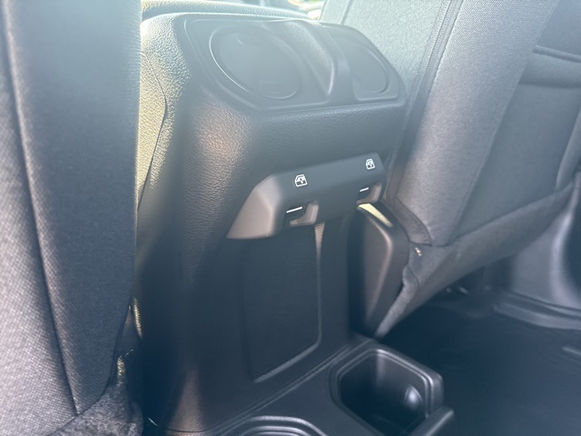 2025 Jeep Wrangler Sport S photo 14