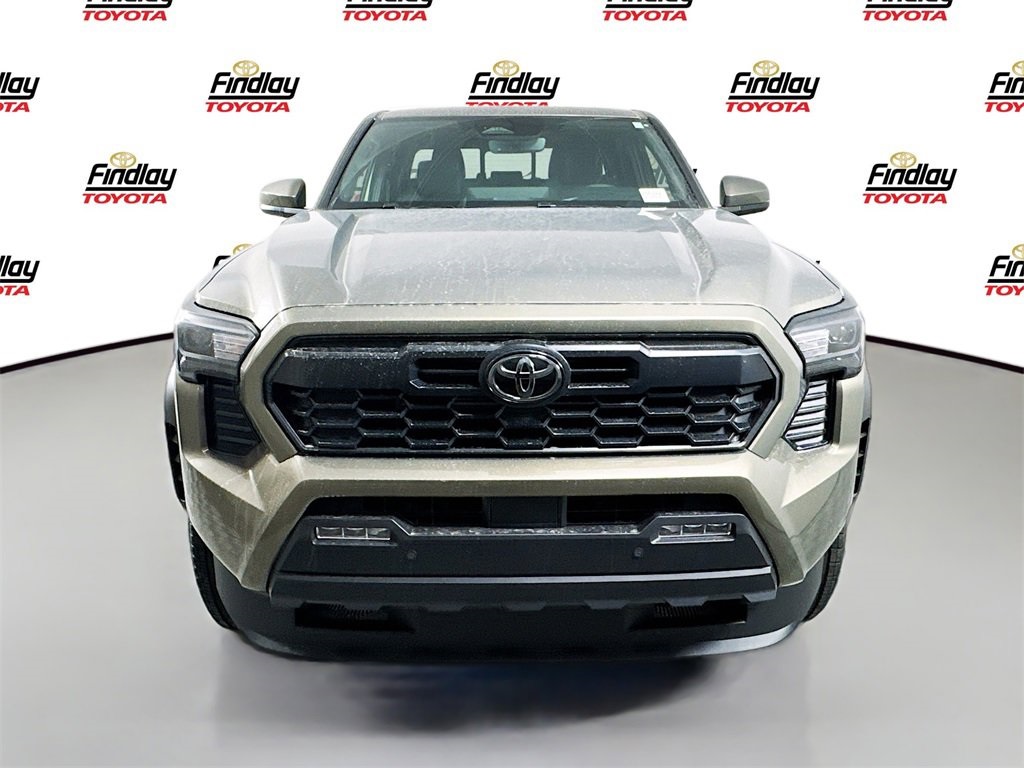 2025 Toyota Tacoma TRD Off-Road Double Cab photo 2