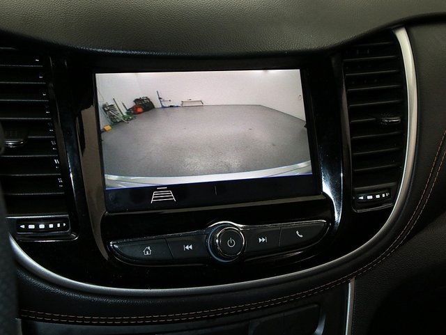 2022 Chevrolet Trax LS photo 17
