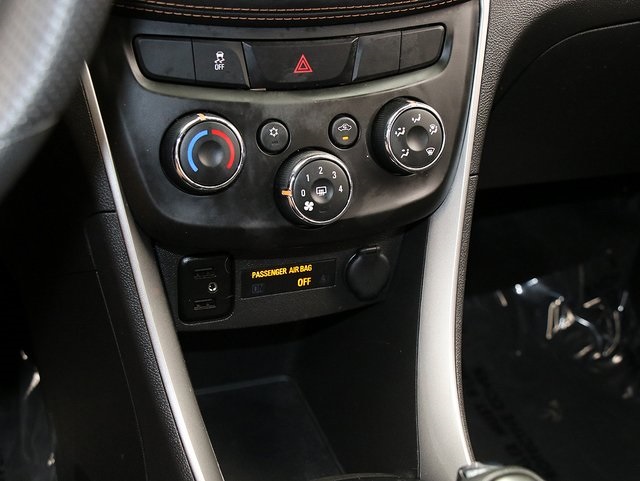 2022 Chevrolet Trax LS photo 18