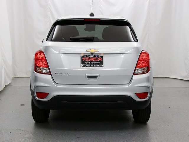 2022 Chevrolet Trax LS photo 6