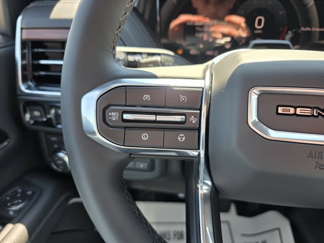 2025 GMC Yukon XL 4WD Denali