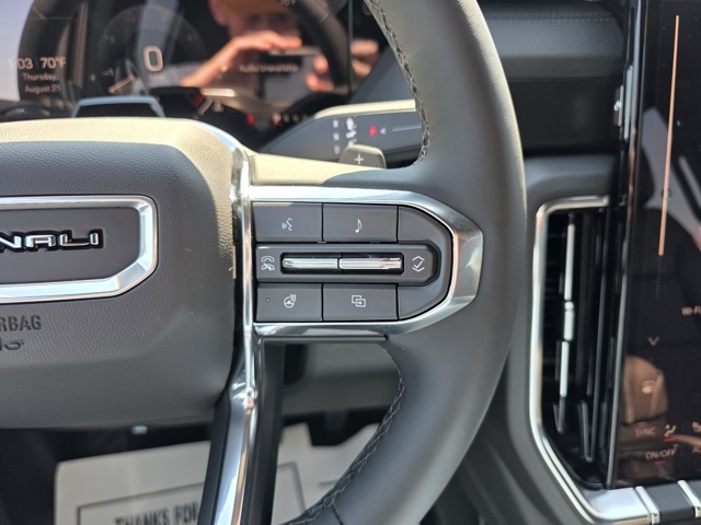 2025 GMC Yukon XL 4WD Denali