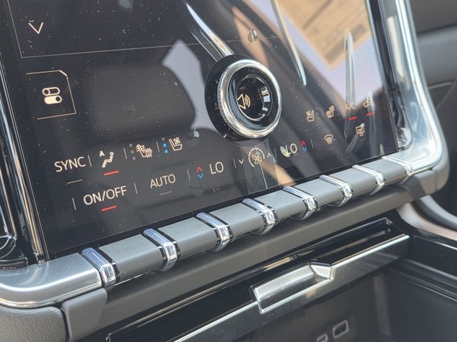 2025 GMC Yukon XL 4WD Denali