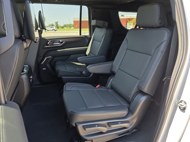 2025 GMC Yukon XL 4WD Denali