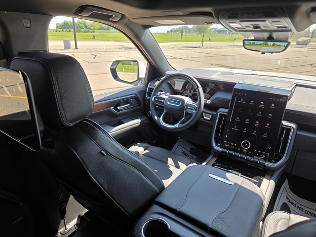 2025 GMC Yukon XL 4WD Denali