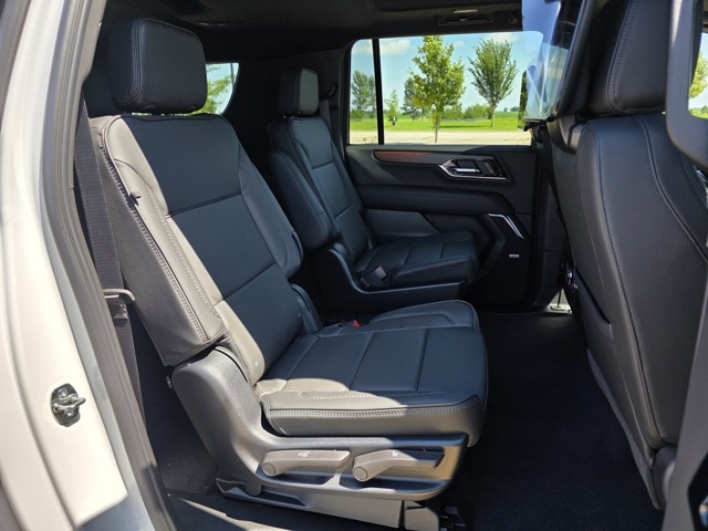 2025 GMC Yukon XL 4WD Denali
