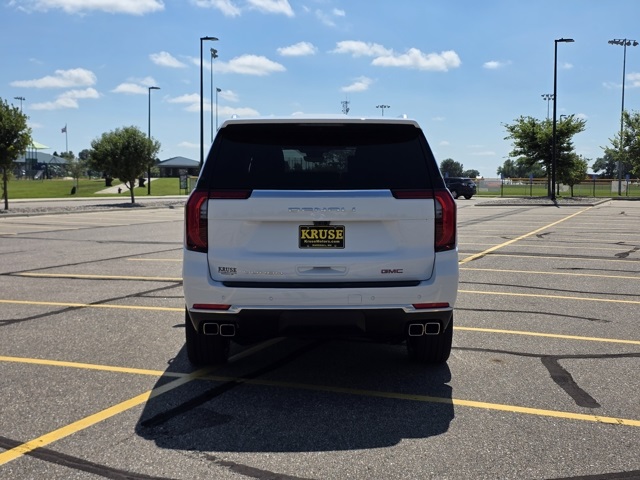 2025 GMC Yukon XL 4WD Denali
