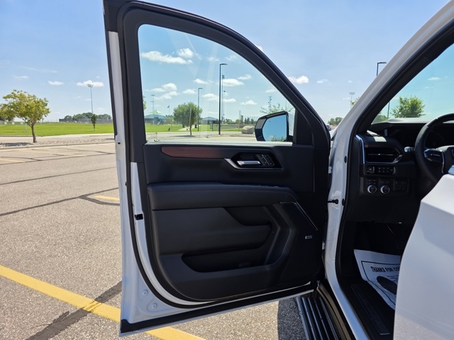 2025 GMC Yukon XL 4WD Denali