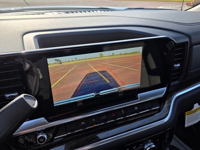 2026 GMC Sierra 1500 Crew Cab, Short Bed, SLE, 4WD