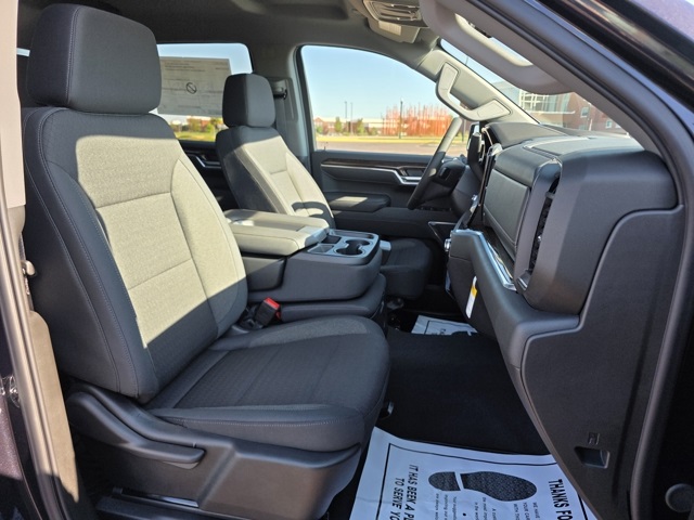 2026 GMC Sierra 1500 Crew Cab, Short Bed, SLE, 4WD