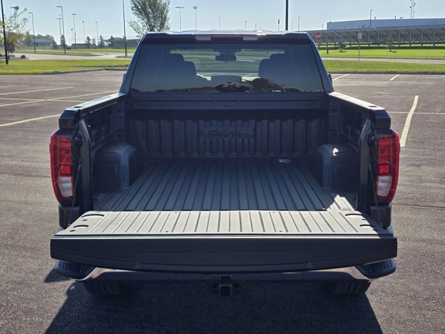 2026 GMC Sierra 1500 Crew Cab, Short Bed, SLE, 4WD