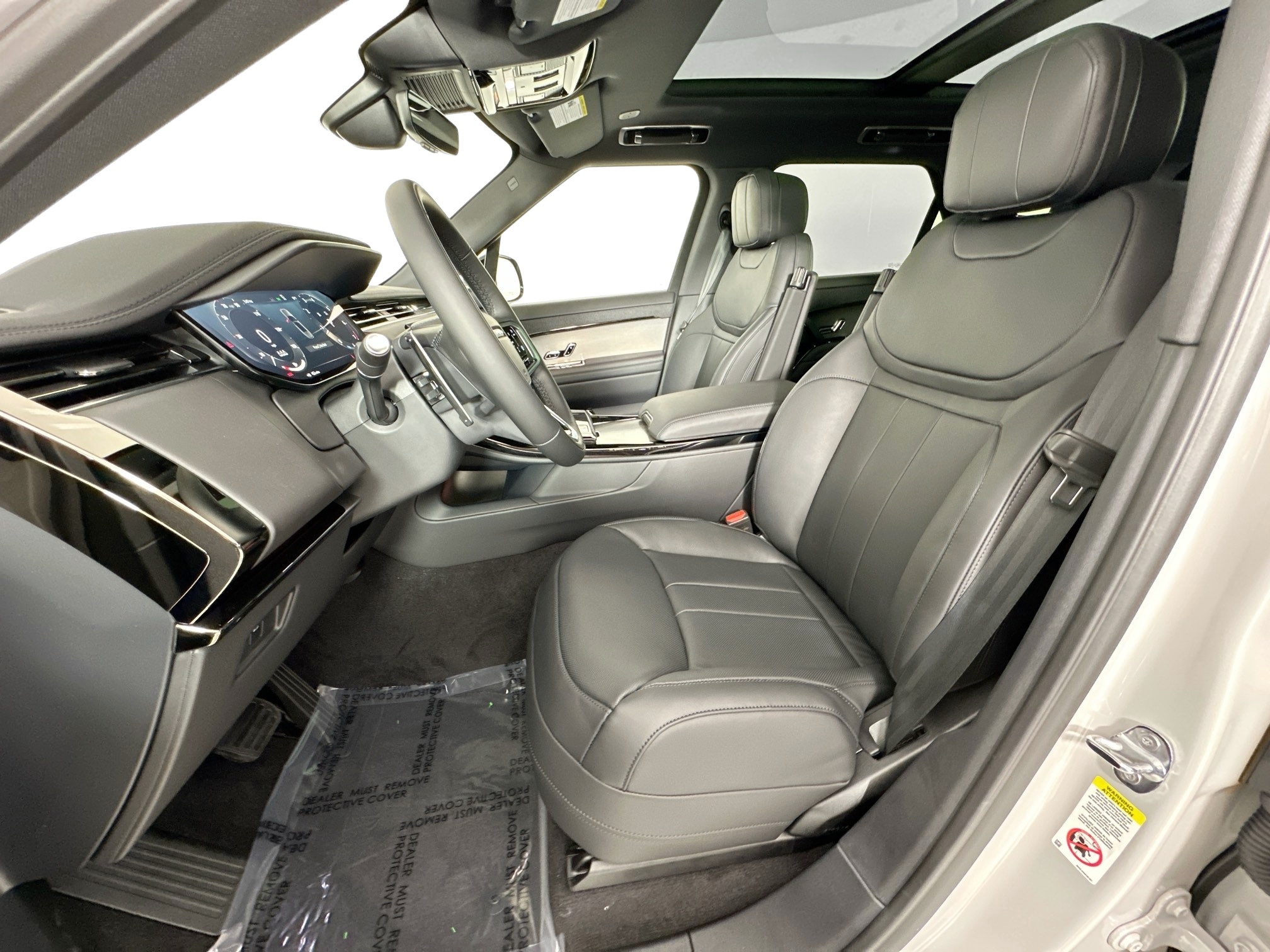 new 2025 Land Rover Range Rover Sport car, priced at $90,440