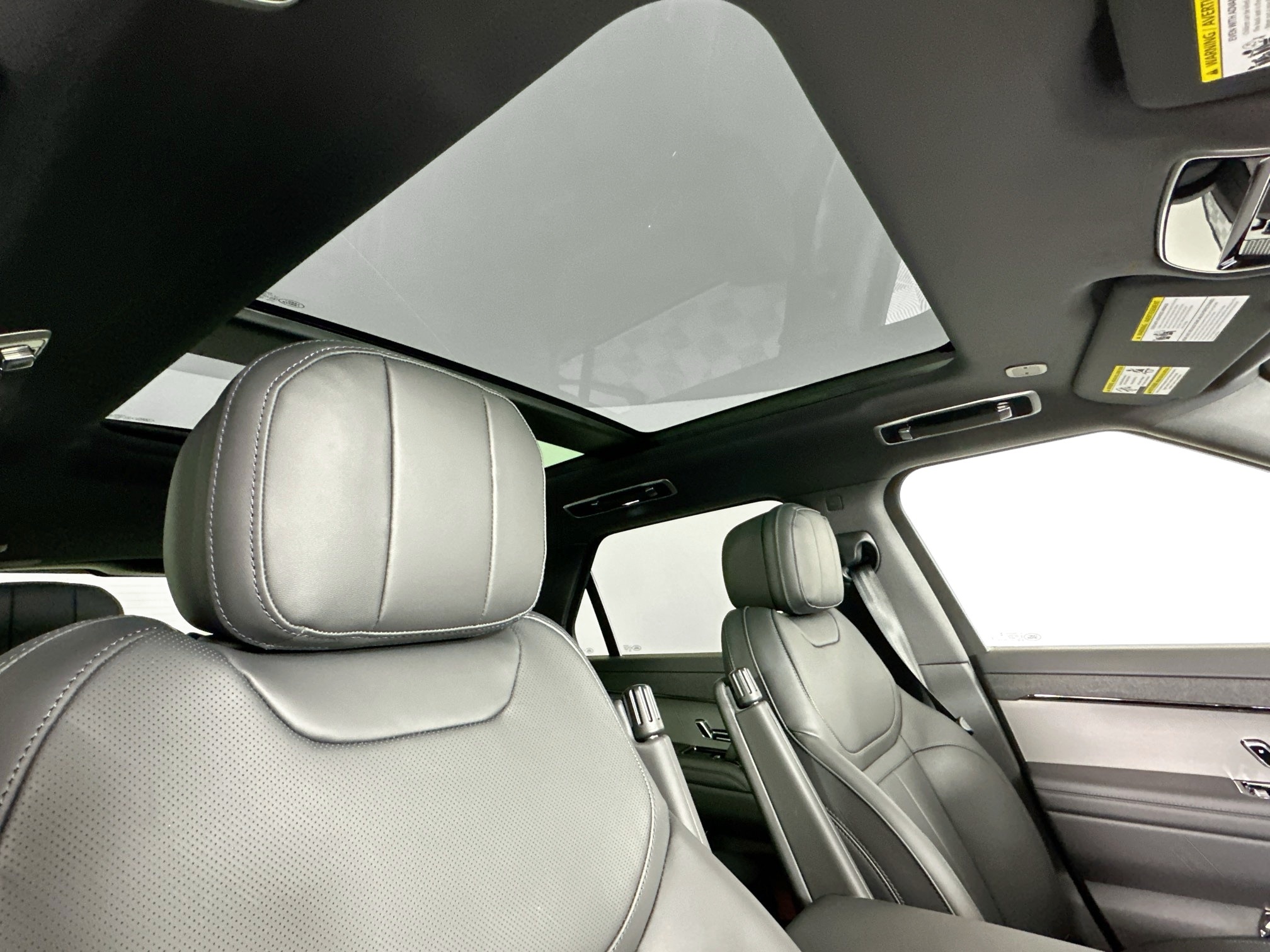 new 2025 Land Rover Range Rover Sport car, priced at $90,440