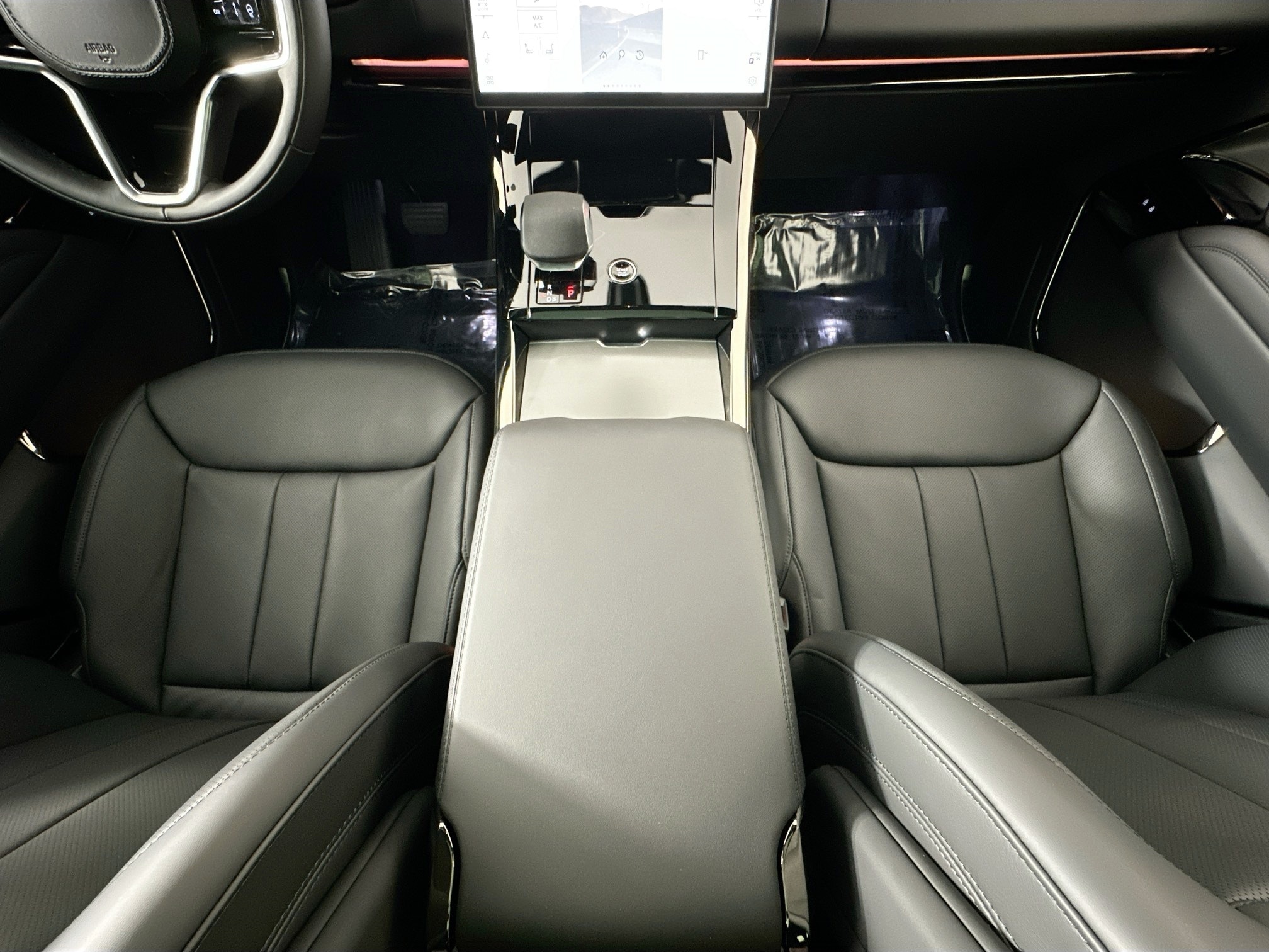 new 2025 Land Rover Range Rover Sport car, priced at $90,440