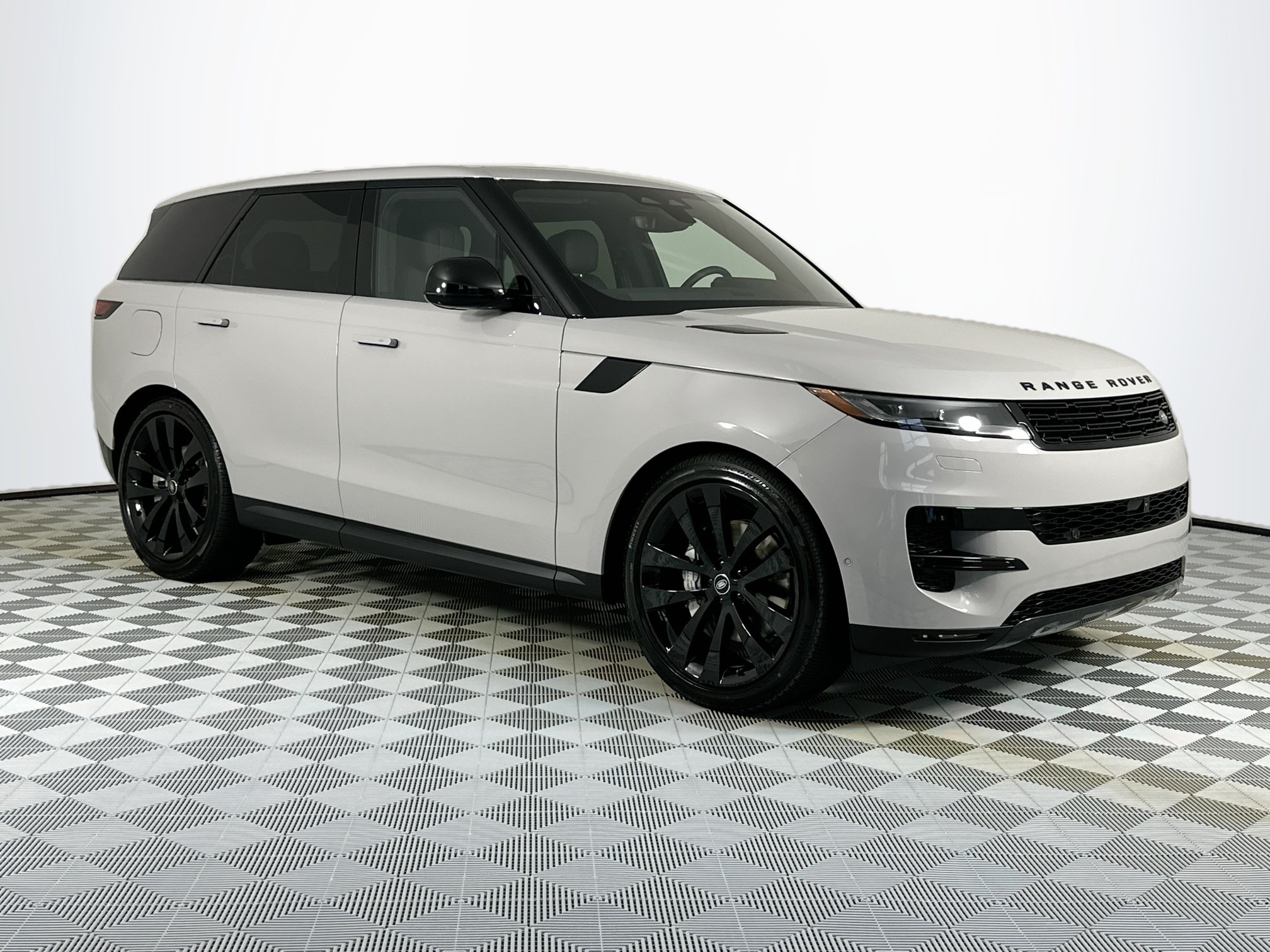 new 2025 Land Rover Range Rover Sport car, priced at $90,440