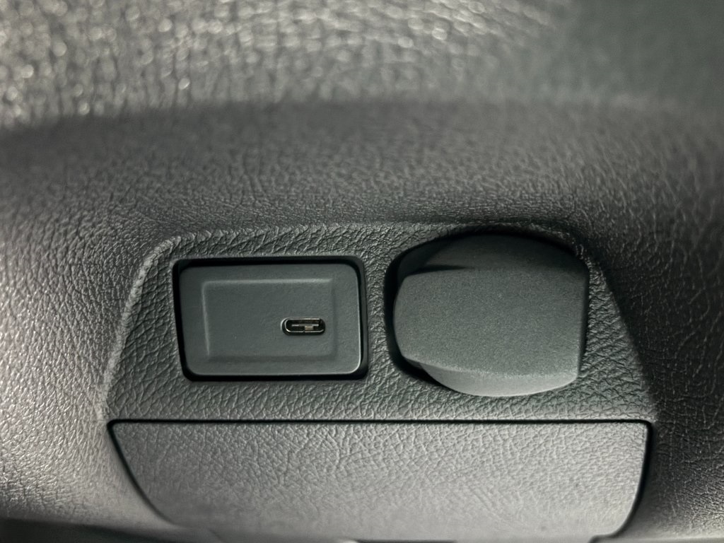 new 2026 Mercedes-Benz Sprinter 2500 car, priced at $61,441