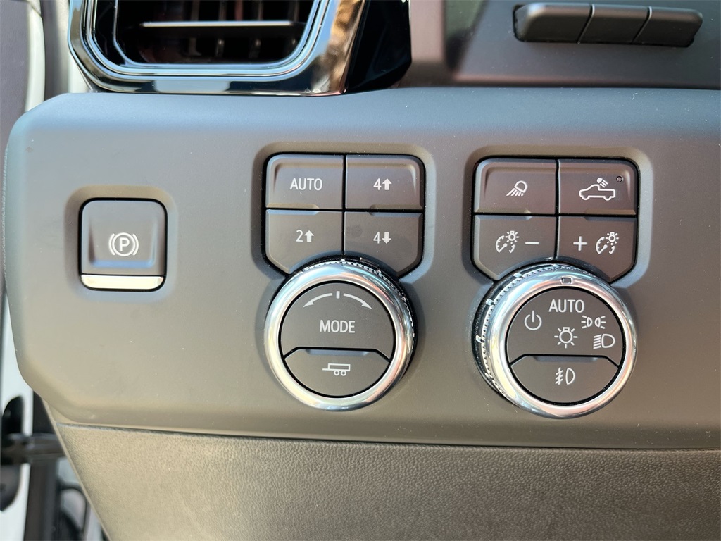 2025 Gmc Sierra 1500 AT4 photo 14