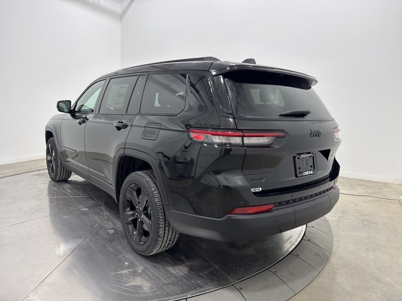 2025 Jeep Grand Cherokee Altitude X photo 4