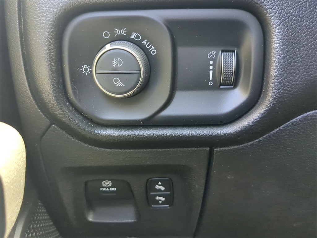 2020 Ram 1500 Big Horn Lone Star photo 23